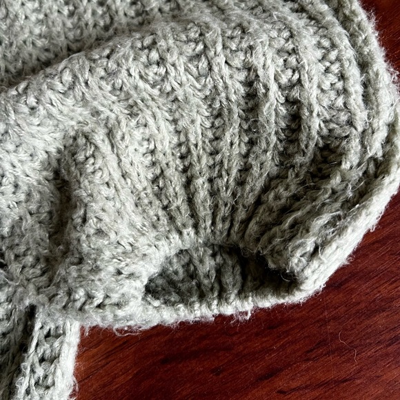 Princess Polly Knitted Green Sweater size S|M - Picture 5 of 8